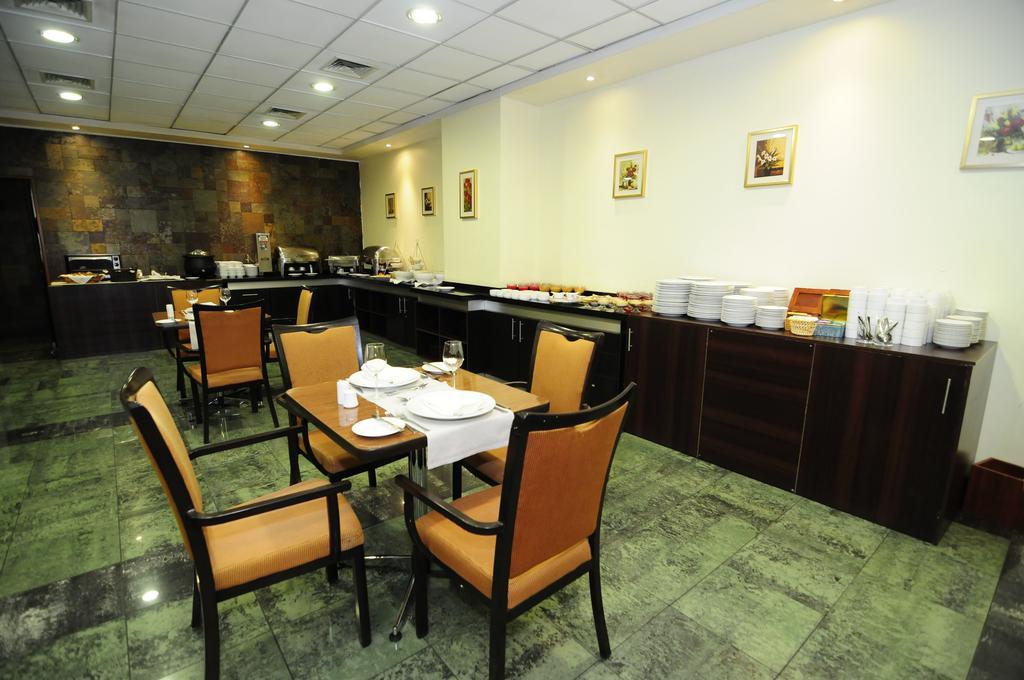 Hotel Diego De Almagro Calama Kültér fotó